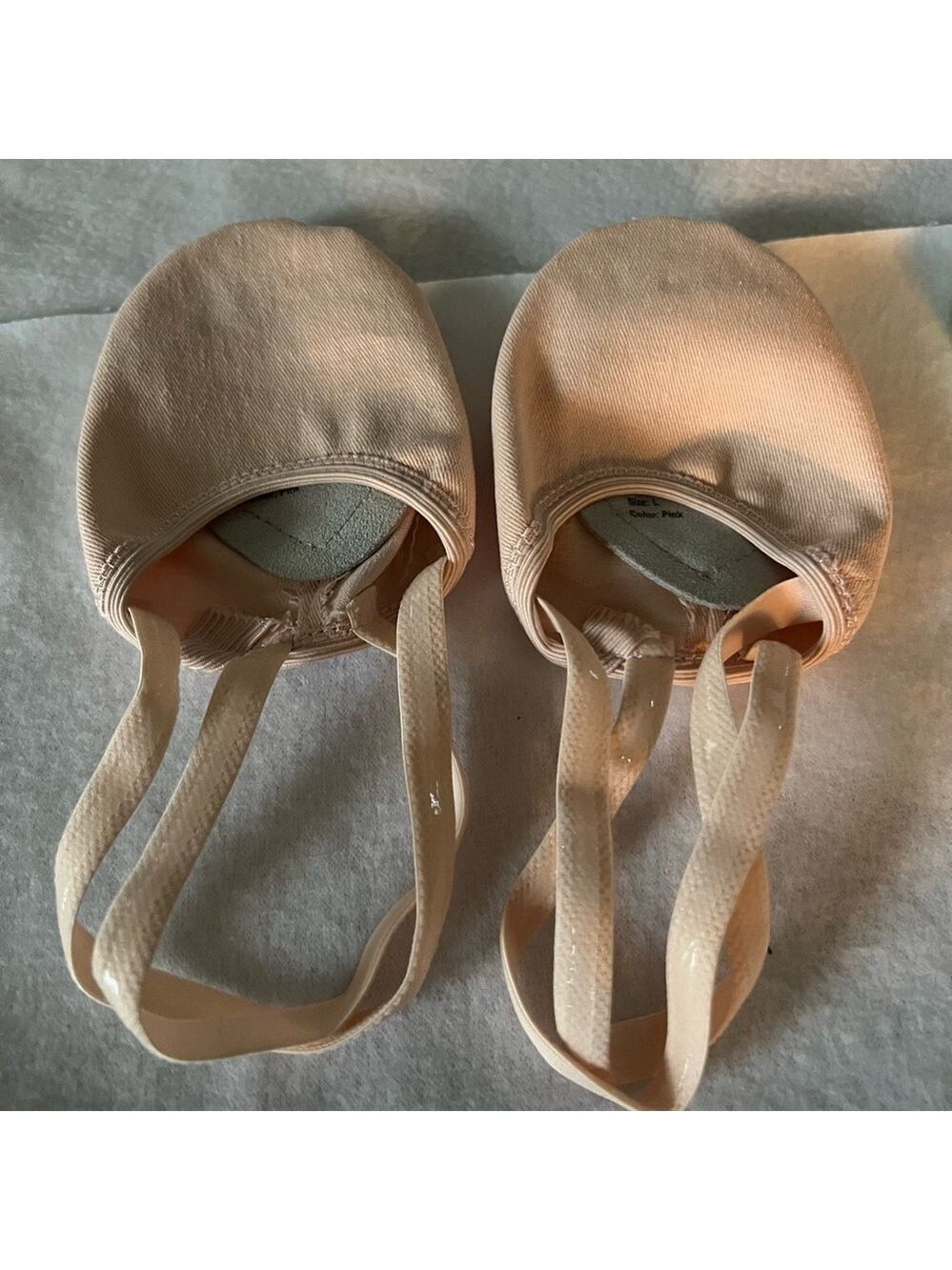 New Women’s Danceyou Half Sole Turner Ballet Pink Leather Slipper. Size Large